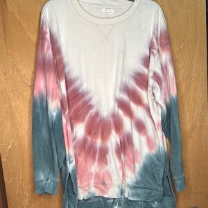 Tie-Dye Long Sleeve Sweatshirt